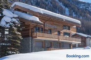 Chalet Fantasia - Image 3