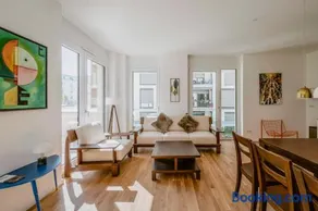 EXQUIS Artistic 2BR-Apartment EAMES I Garden I Family-friendly I Parking I Home Office - Image 1
