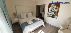 Acacia Lodge - Image 4