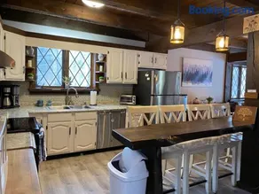 Killington's Brookside Manor - Image 3
