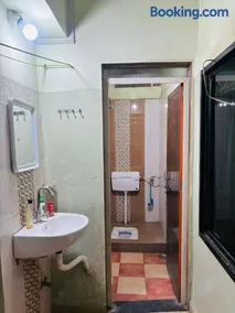 Shukla Guest House - Image 1