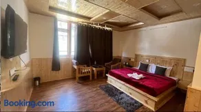 Ramblers Nest - Image 1