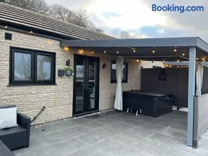 Terfyn Hall holiday Apartment 2 - Image 1