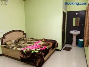 Sai Palace Holiday Home, Murud - Image 4