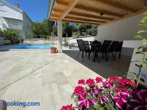 Apartments Maja - Image 1