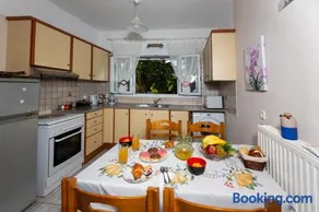 Mary's house - Image 2