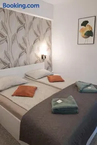7 Levél Panzió, Ultra Central, Self Check-in, Self-Catering - Image 1