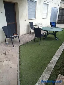 Debrecen Garden Apartman free parking air-conditioned - Image 1