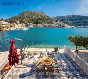Casa vacacional con terraza, jardín y barbacoa - Image 3