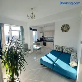 Highsky Oradea Apartments - Image 4