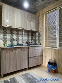 Gomi Guest House - Image 2