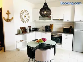 Luxury Apartment Julie - Image 3