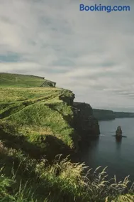 Beautiful Apt by Cliffs of Moher, Doolin & Burren - Image 1