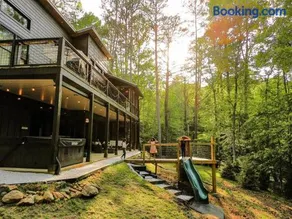 Creekside Cabin, 2 Masters, Bunkbed, Kid & Pet Friendly, Hottub, Zipline, Games, & Multiple Fireplaces - Image 1