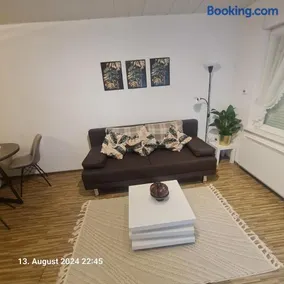 Comfortable Apartment - Image 2