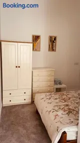 Colton House - Apt 2 - Image 5