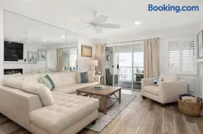2 Bedroom Bayside Condo with Pool in OCMD - Image 2