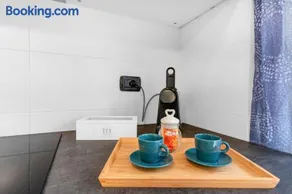 IEO-HUMANITAS Free Parking Apartment - Image 5