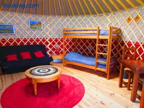 Maurienne Outdoor - Nuit insolite en Yourte en Savoie - Image 2
