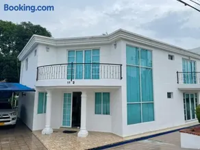 SUPER CASA CLUB CONDOMINIO EL PEÑON GIRARDOT - Image 3