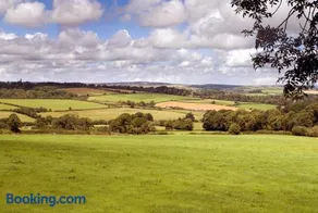 Three Gates Farm Holiday Cottages - Image 3