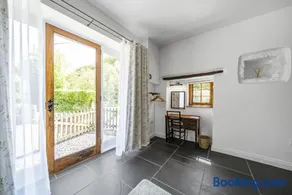 The Cottage - Image 5