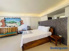 Bolo Hills Beach Club And Residence - Image 4