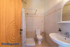 Aleka apartment 5 - Image 3