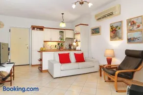 Zoumperi Cute and Cozy close to airport and Rafina - Image 1