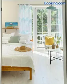 Mari Vera - Image 5