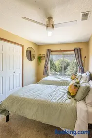 Lakeview Haven House - Image 5
