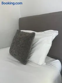 Glenrothes Central Apartment - Image 2