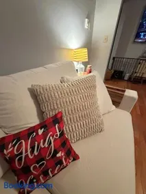 Tranquil 3-bedroom house for PSU fans - Image 2