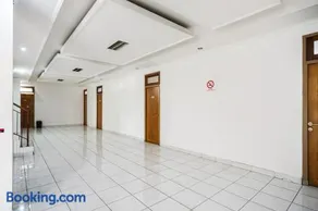RedDoorz Plus near Universitas Maranatha Bandung 2 - Image 2