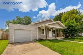 Month to Month Rental Storage Garage - Image 1