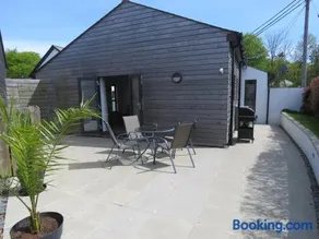 Umber, Gallery Cottages, Devon - Image 2