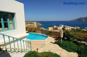 Villa ideal para familias con jardín y piscina privada | Vistas al mar - Image 2