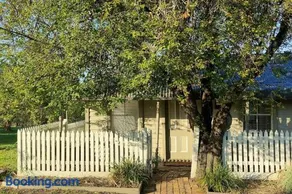 Dunkeld Secret Garden - Image 1
