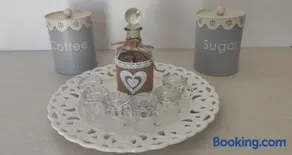 Bee studio - Image 4