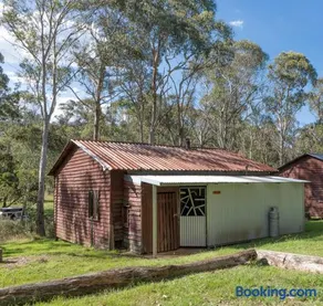 Little Styx River Cabin - The Hilton - Image 1