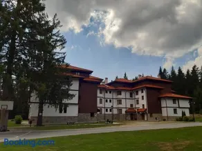 RELAX aпартаменти, Смолянски езера, вила ВЕНЕРА, к-с Маунтин Лейк - Image 4