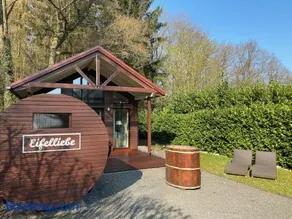 Chalet Eifelliebe with private sauna, fireplace and pure nature - Image 2