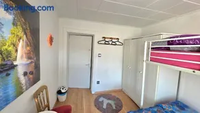 Relax Cozy Wellbeing Room Near train station - Image 3