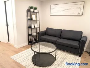 Brand New Cozy Guest Suite in Calgary - Image 2