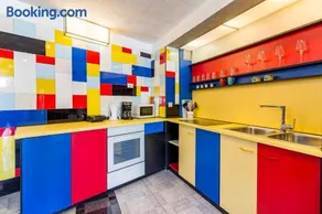 House Mondrian - Image 3