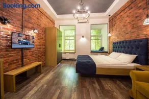 Loft Design Apartments on Desyatynnyi Ln, 7 - Image 3