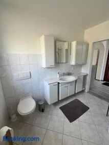 Schlosspark Apartment - Ferienwohnung - Image 3