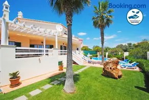 Villa Oliveira - Piscina aquecível, jacuzzi e BBQ, Armação de Pêra - Image 1