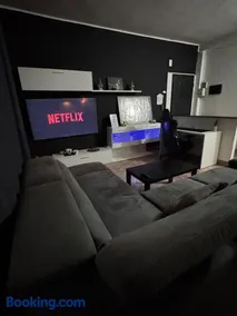 Apartment with Gym - Image 1