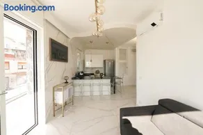 Mazzarò Luxury Apartment Taormina - Image 1